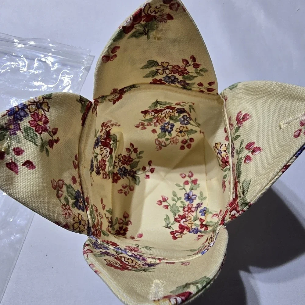 Longaberger Small Sweetest Gift Basket Fabric Liner Floral Bouquet‎ #20397118
